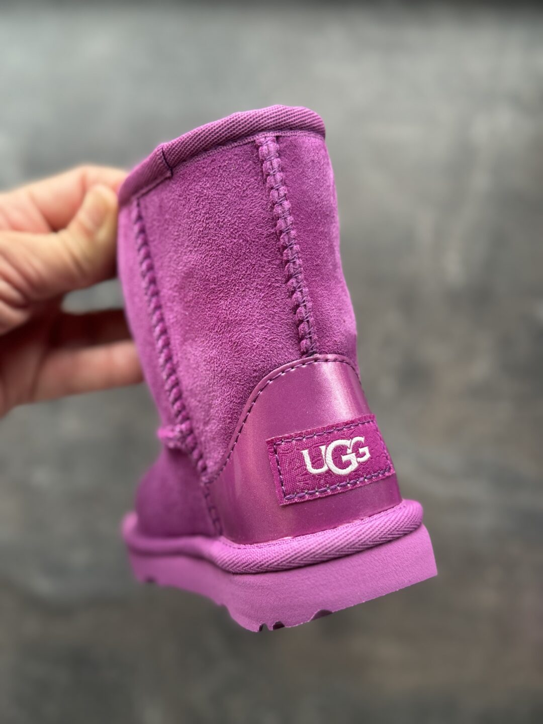 Дитячі черевики UGG Classic II - Зображення 6